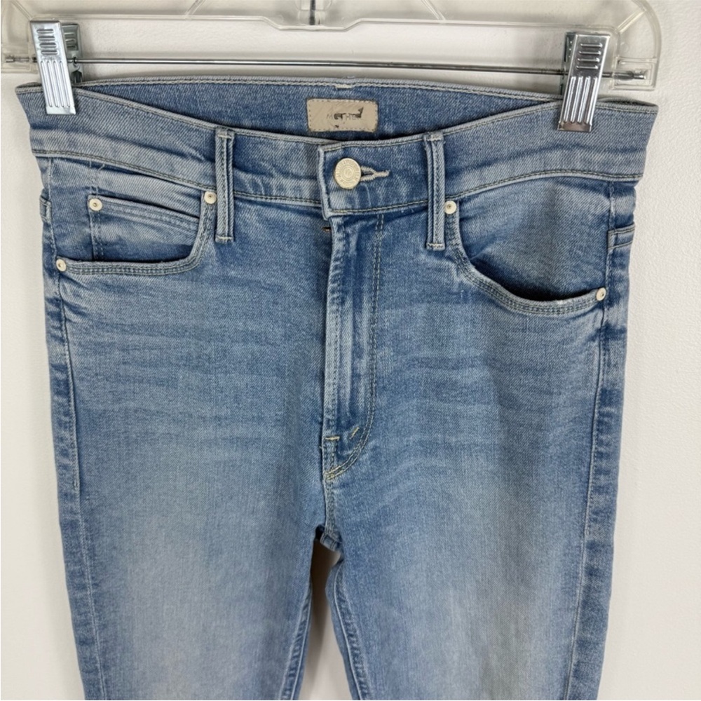 Mother The Mid Rise Dazzler Ankle Fray Jeans Reading By The Pool Wash - Picture 3 of 9